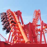 nowy roller-coaster „MAYAN”