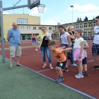 SPORTOWY PIKNIK RODZINNY PRZY ZSO W ZATORZE „Żyj zdrowo i aktywnie w Dolinie Karpia”