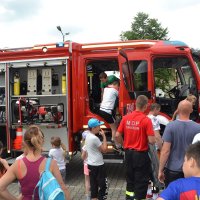 SPORTOWY PIKNIK RODZINNY PRZY ZSO W ZATORZE „Żyj zdrowo i aktywnie w Dolinie Karpia”